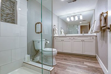 Dedicated Bellevue bathroom remodel team in WA near 98006