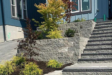 Experienced Redmond contractors near me in WA near 98052